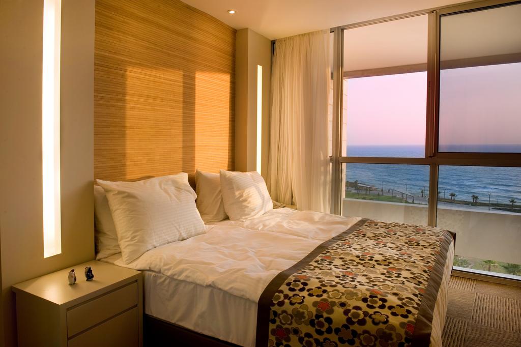 Фото 6134 Ramada Hotel & Suites 5* Нетания Израиль
