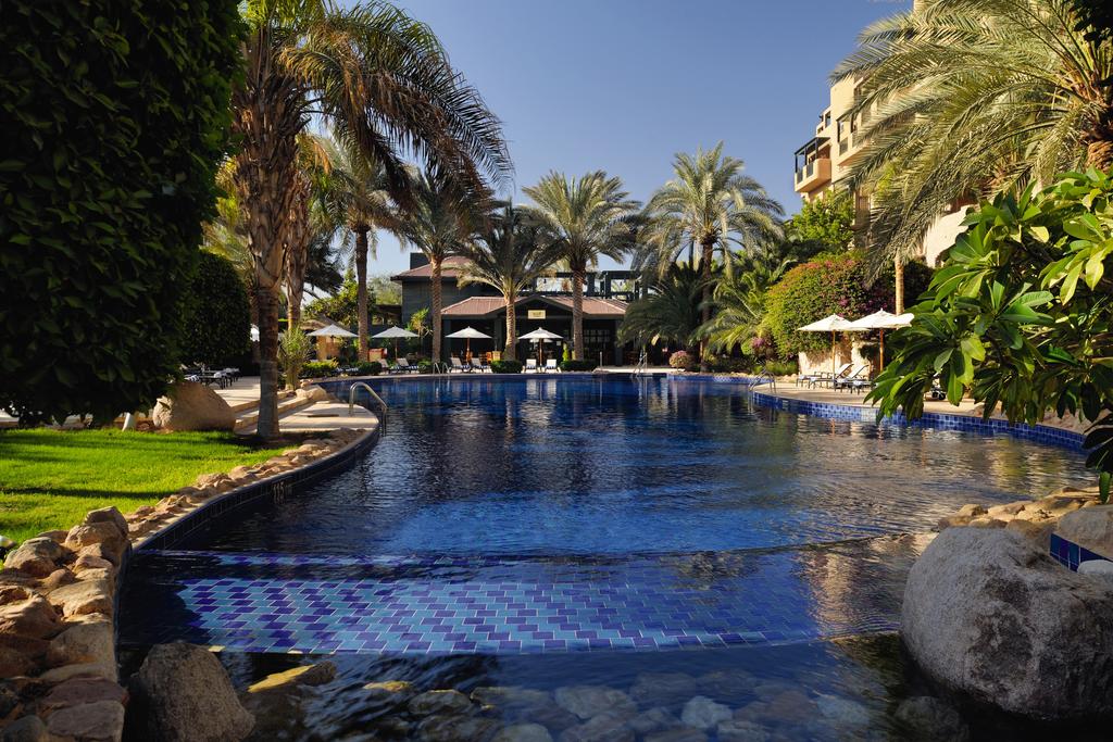 Отель Movenpick Resort & Residences Aqaba 5 звезд в Акабе, Иордания