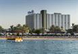 Отдых в отеле Radisson Blu Hotel & Resort Abu Dhabi Corniche